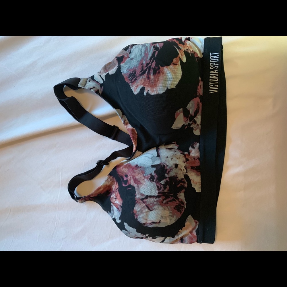 Victoria secret sports bra